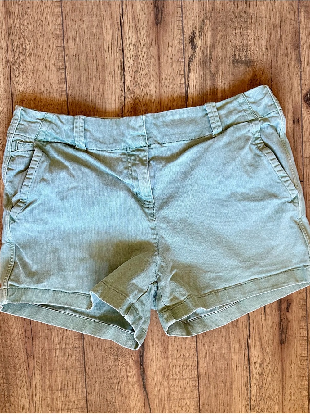 Vineyard Vines Mint Green Shorts